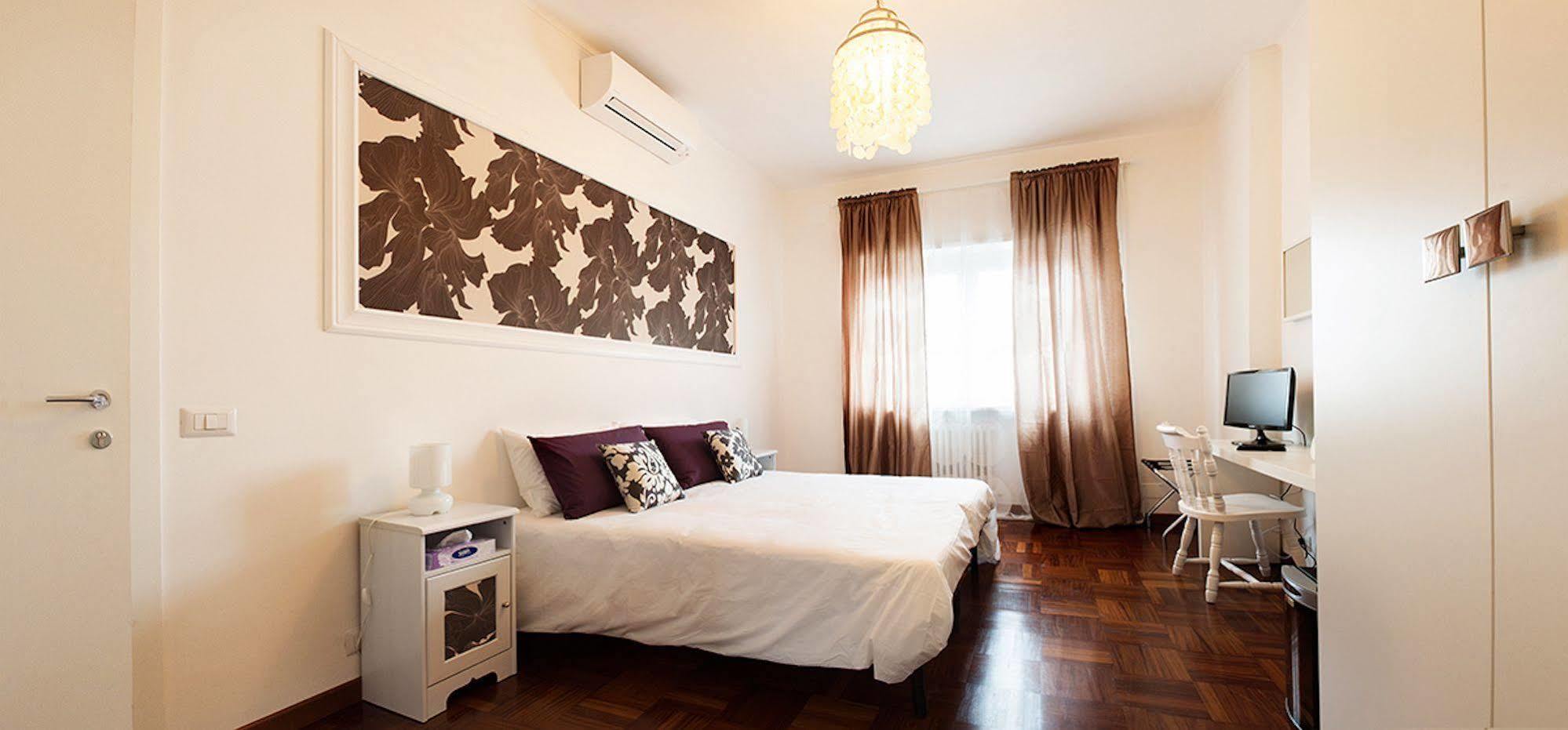 Rome&Suites Eksteriør billede
