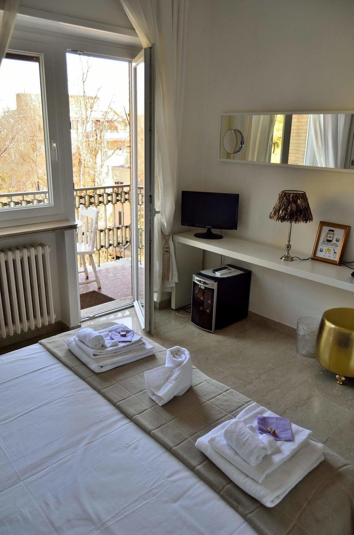 Rome&Suites Eksteriør billede